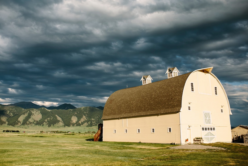 Big Yellow Barn Wedding Venue